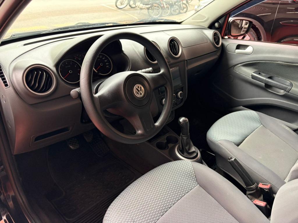 VOLKSWAGEN Gol - Foto