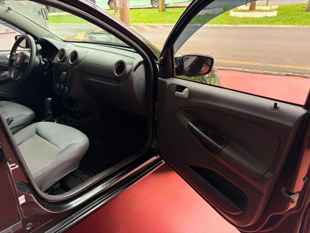 VOLKSWAGEN Gol - Foto