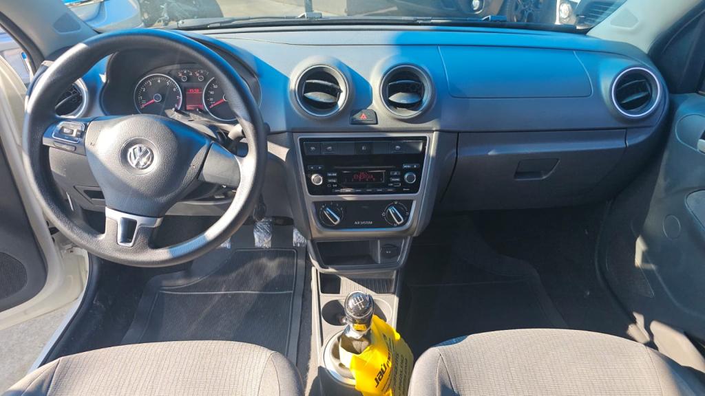 VOLKSWAGEN Gol - Foto