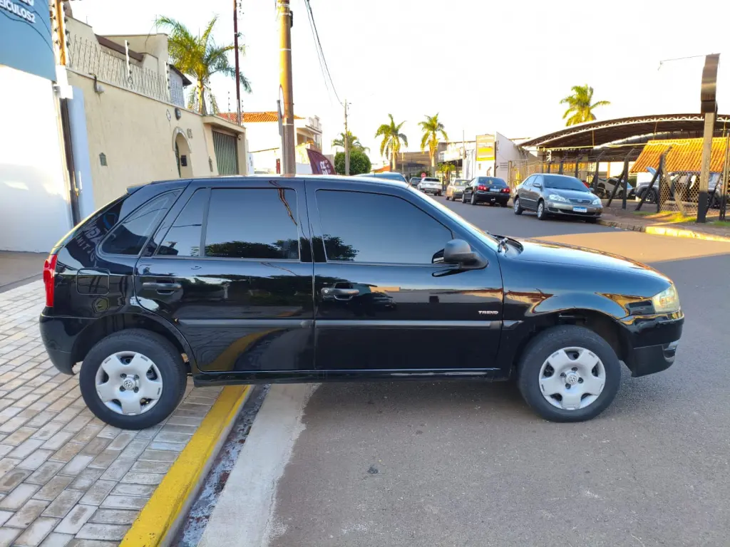 VOLKSWAGEN Gol - Foto