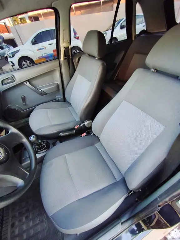 VOLKSWAGEN Gol - Foto