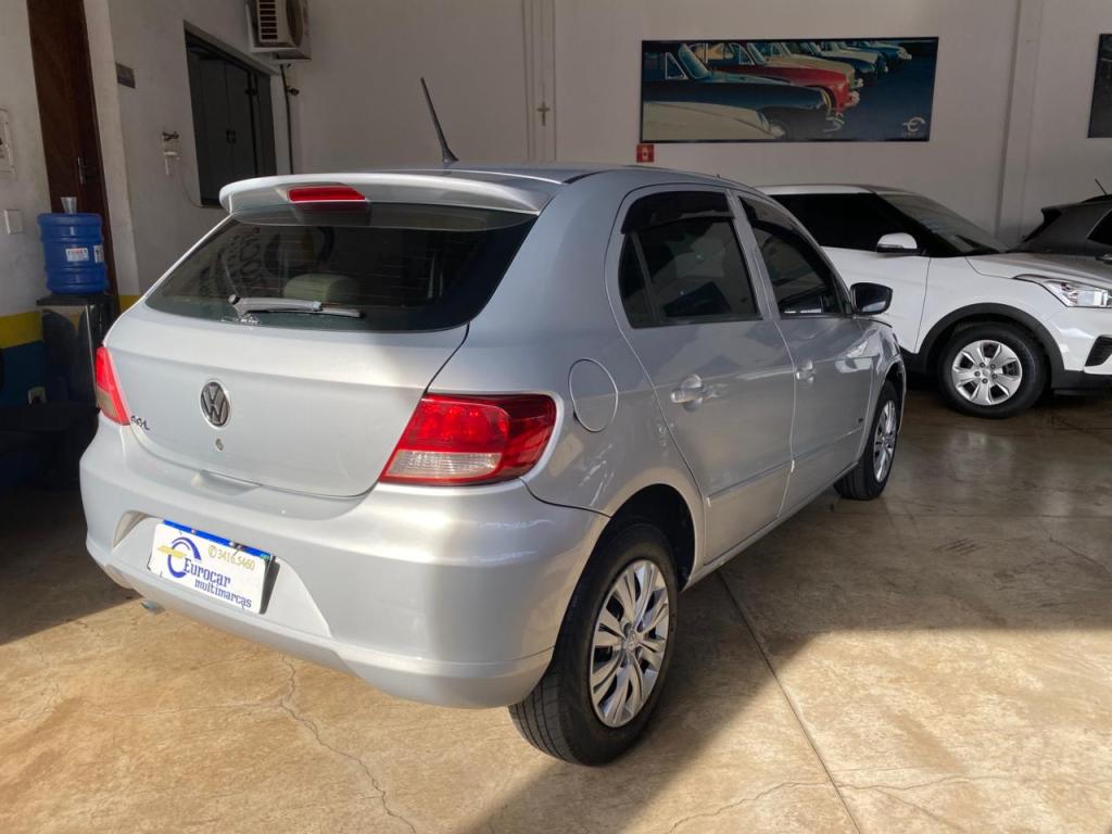 VOLKSWAGEN Gol - Foto