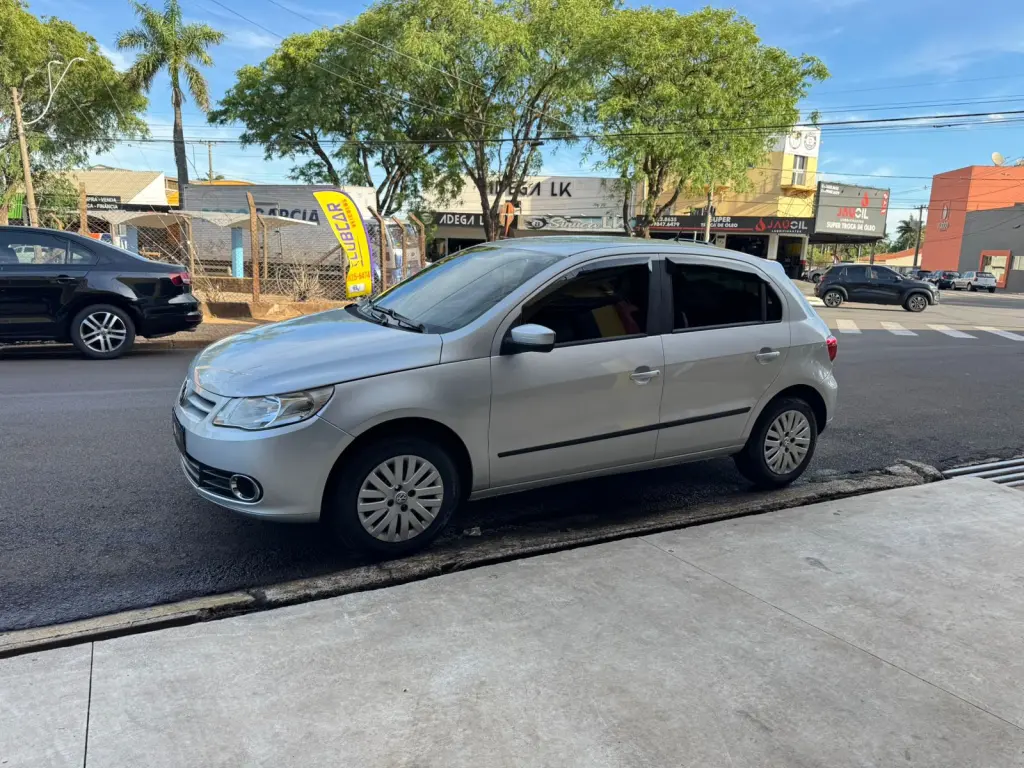 VOLKSWAGEN Gol - Foto