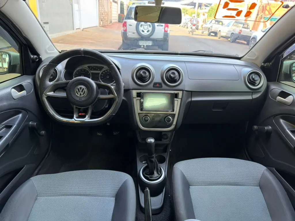VOLKSWAGEN Gol - Foto