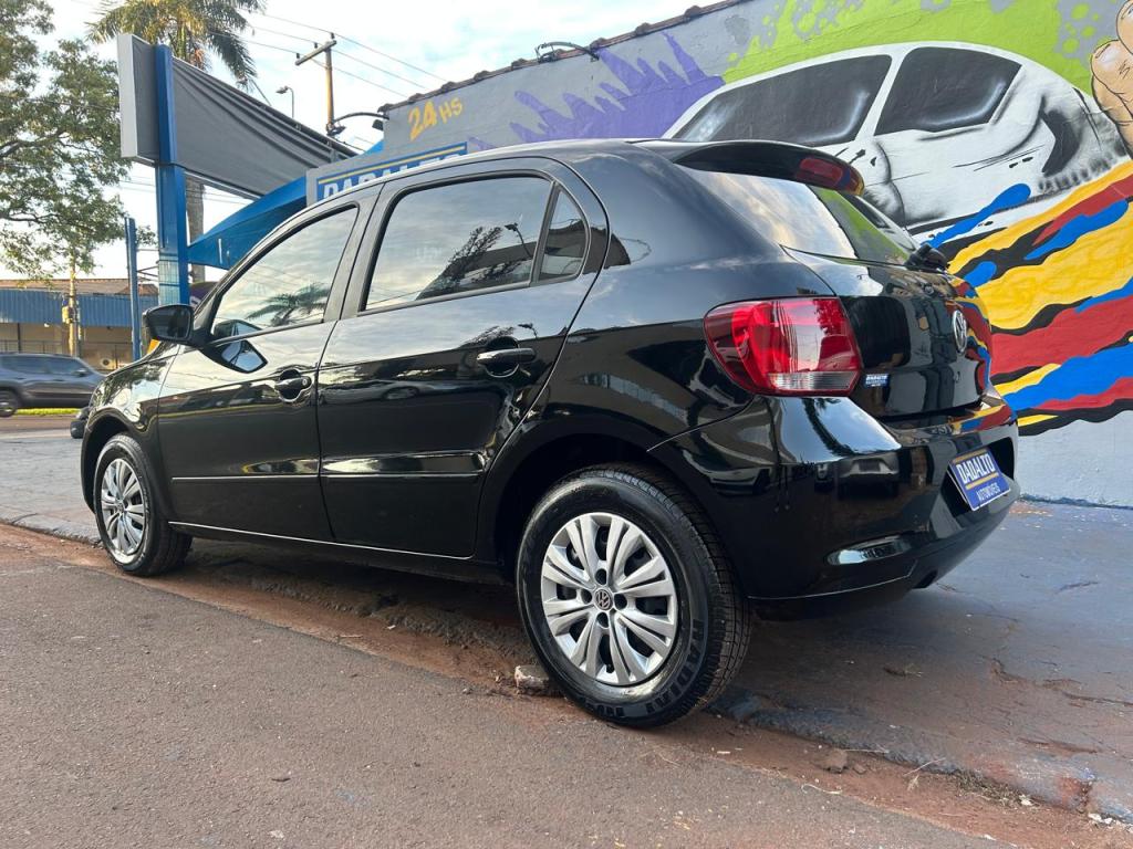 VOLKSWAGEN Gol - Foto