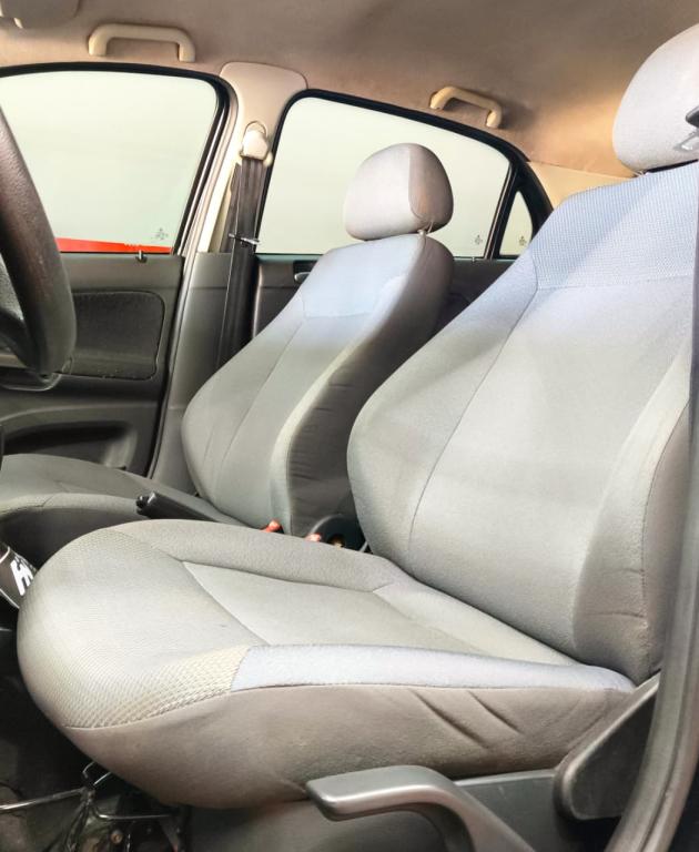 VOLKSWAGEN Gol - Foto