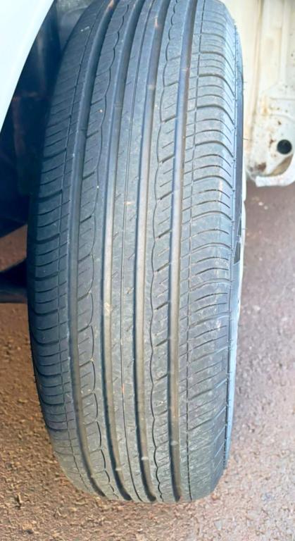 VOLKSWAGEN Gol - Foto