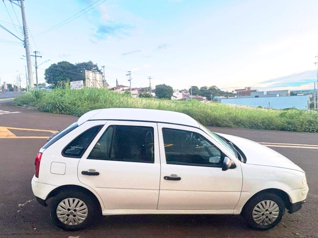 VOLKSWAGEN Gol - Foto