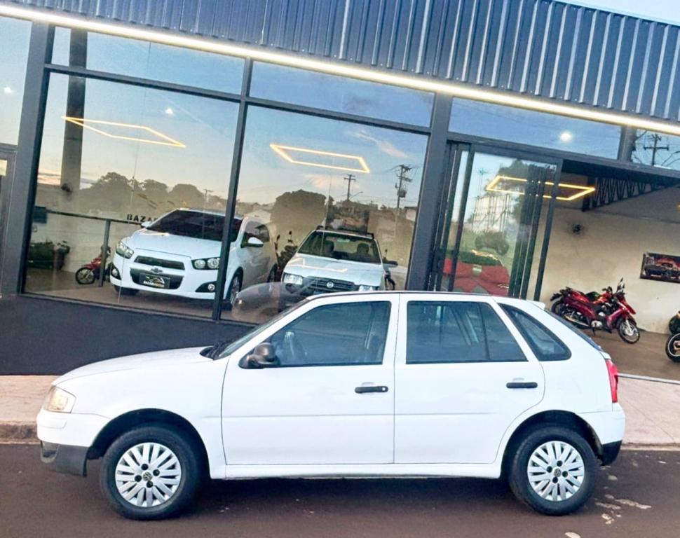 VOLKSWAGEN Gol - Foto