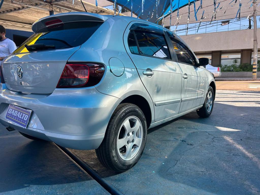 VOLKSWAGEN Gol - Foto