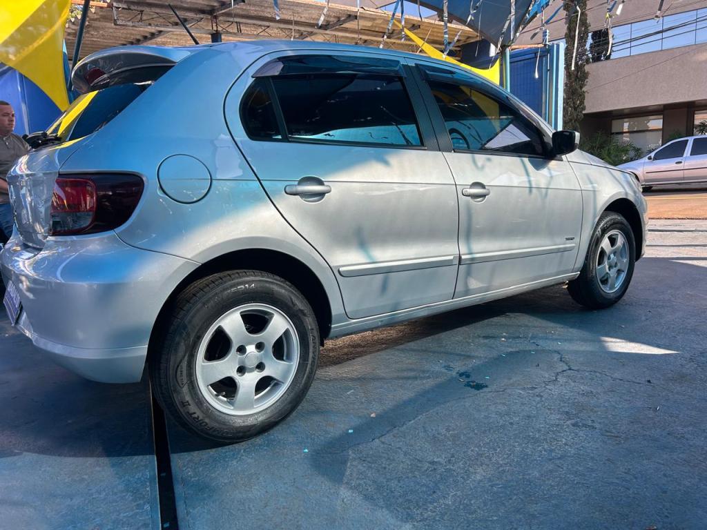VOLKSWAGEN Gol - Foto