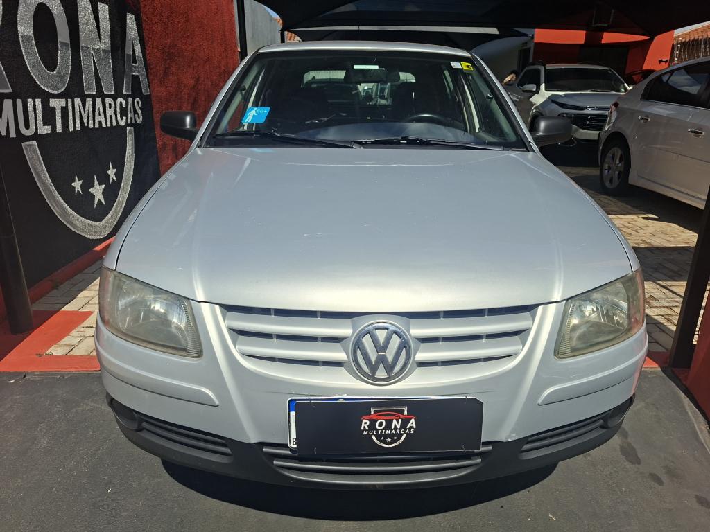 VOLKSWAGEN Gol - Foto