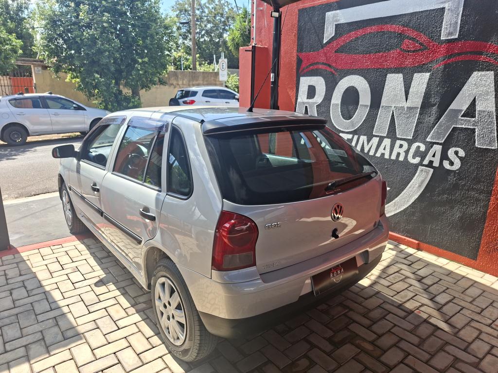 VOLKSWAGEN Gol - Foto