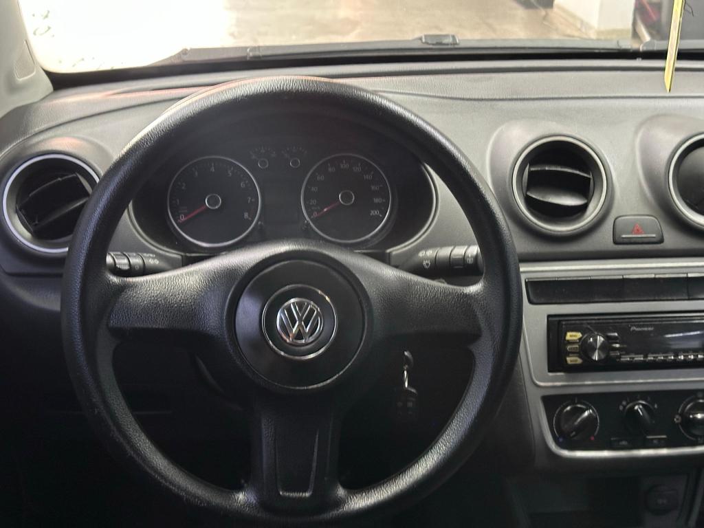 VOLKSWAGEN Gol - Foto