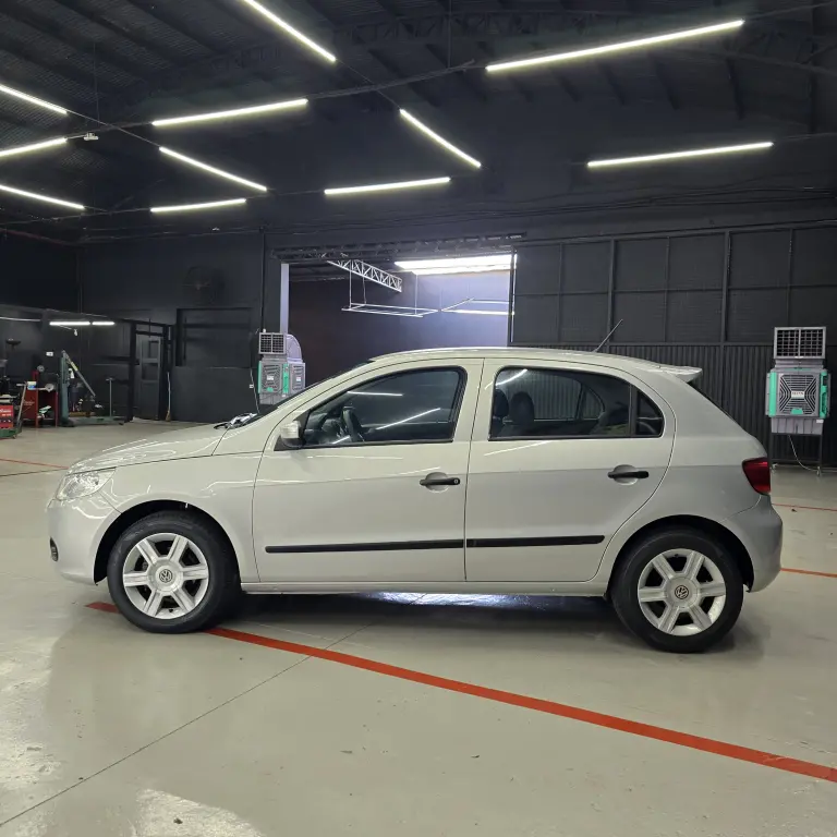 VOLKSWAGEN Gol - Foto