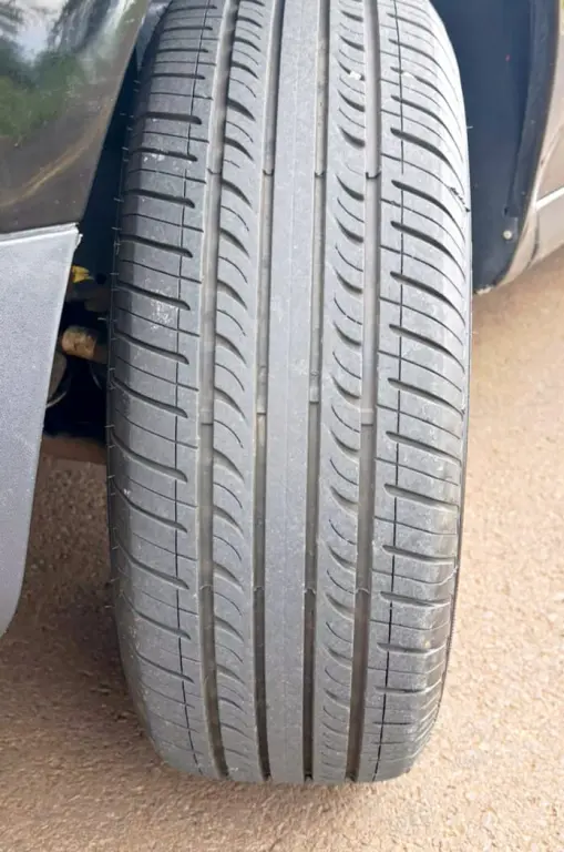 VOLKSWAGEN Gol - Foto