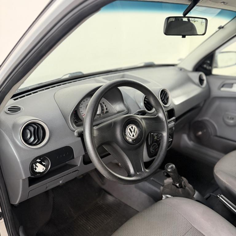 VOLKSWAGEN Gol - Foto