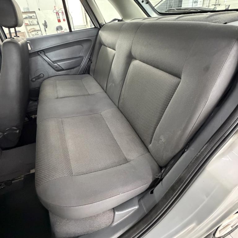 VOLKSWAGEN Gol - Foto