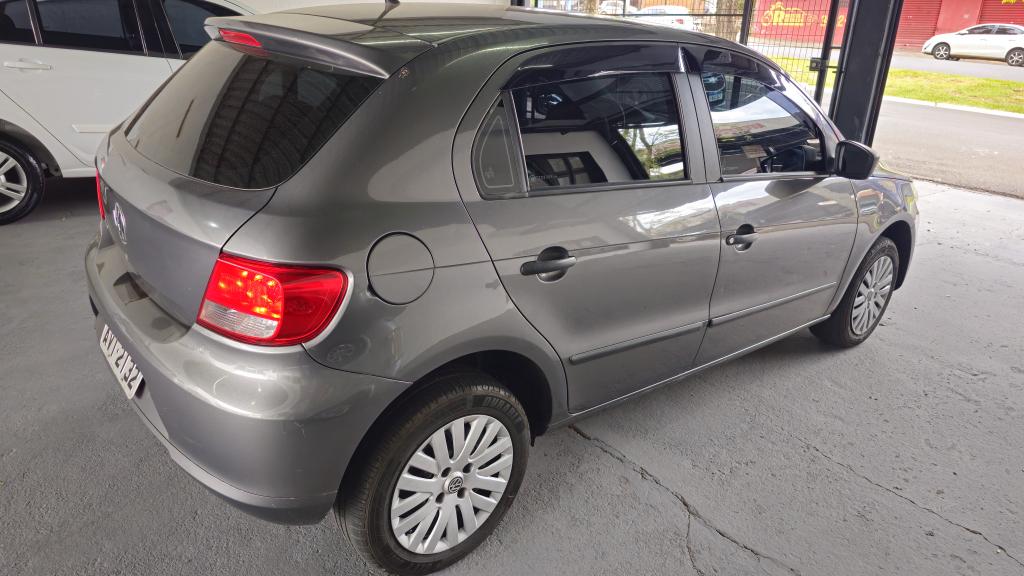 VOLKSWAGEN Gol - Foto