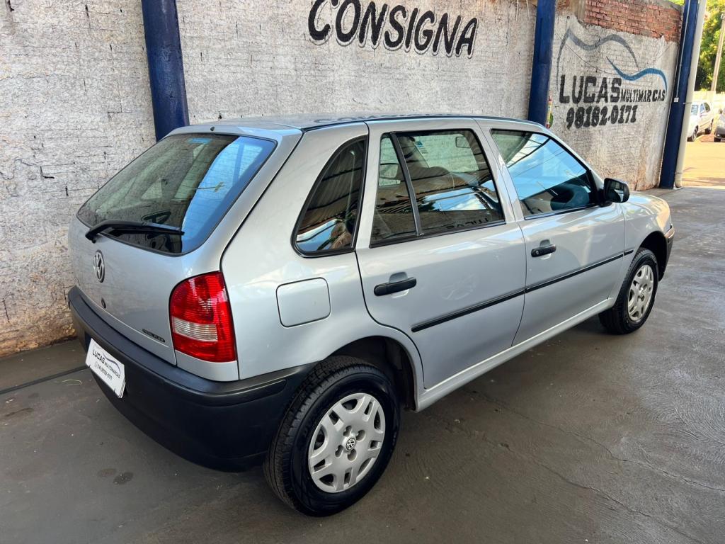 VOLKSWAGEN Gol - Foto
