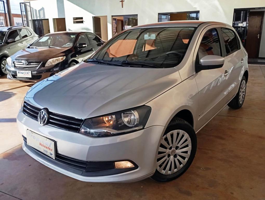 VOLKSWAGEN Gol