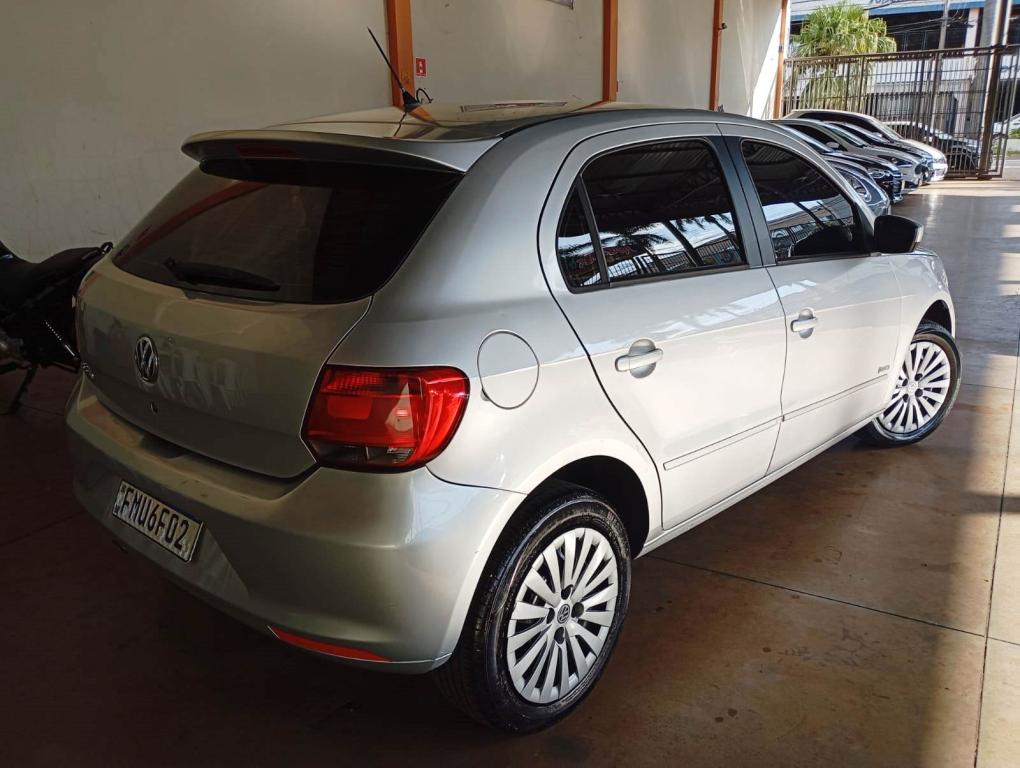 VOLKSWAGEN Gol - Foto