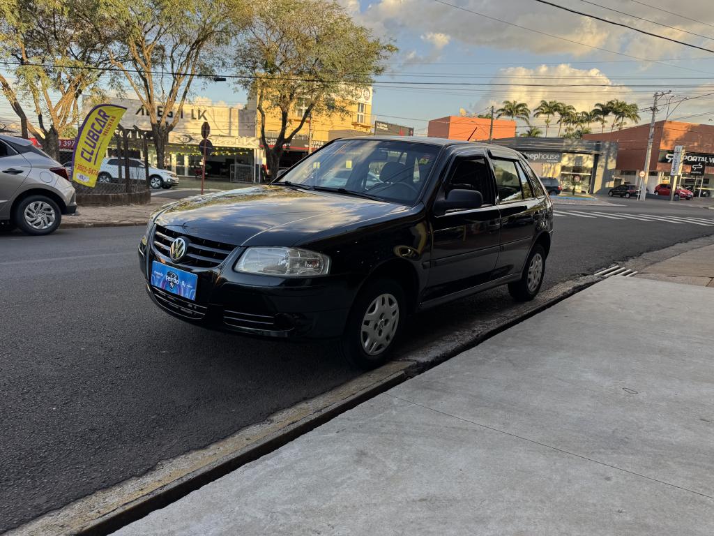 VOLKSWAGEN Gol - Foto