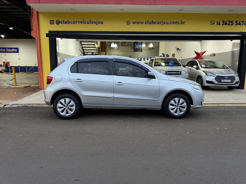 VOLKSWAGEN Gol