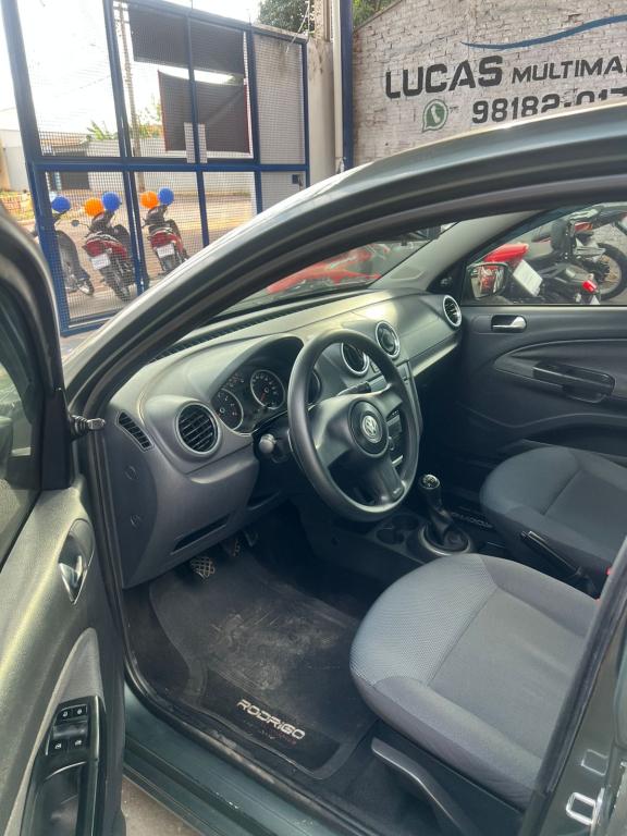 VOLKSWAGEN Gol - Foto