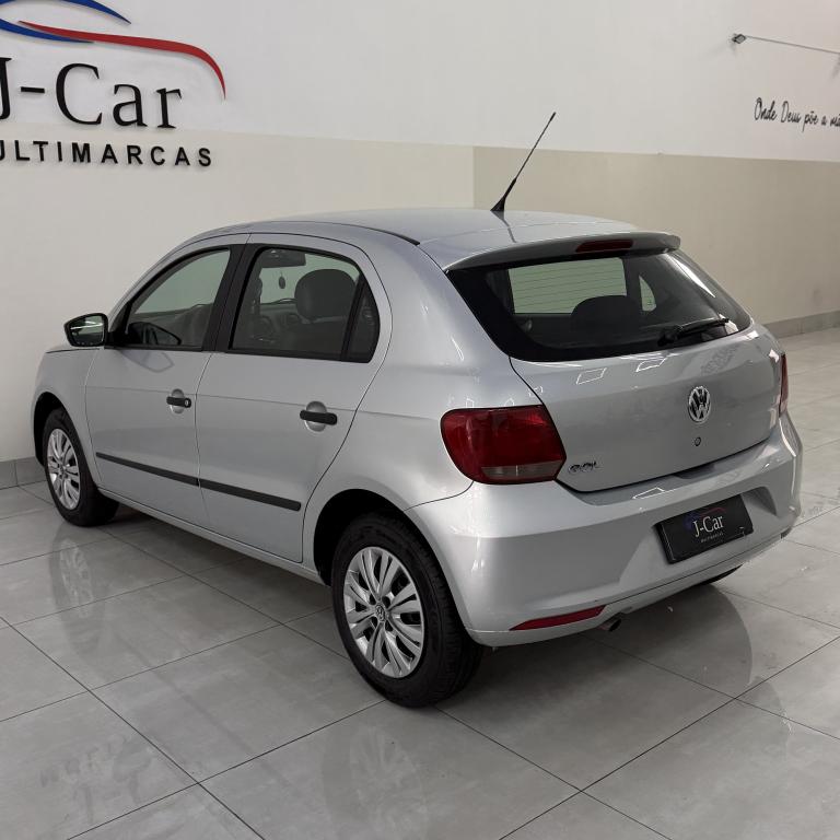 VOLKSWAGEN Gol - Foto