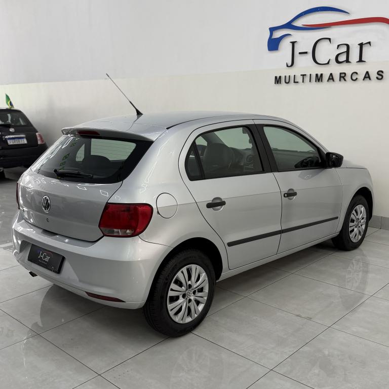 VOLKSWAGEN Gol - Foto