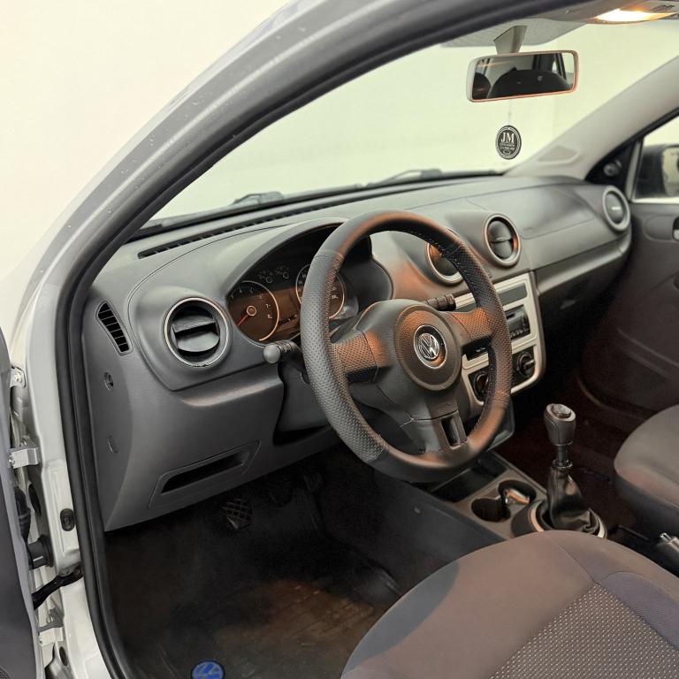 VOLKSWAGEN Gol - Foto