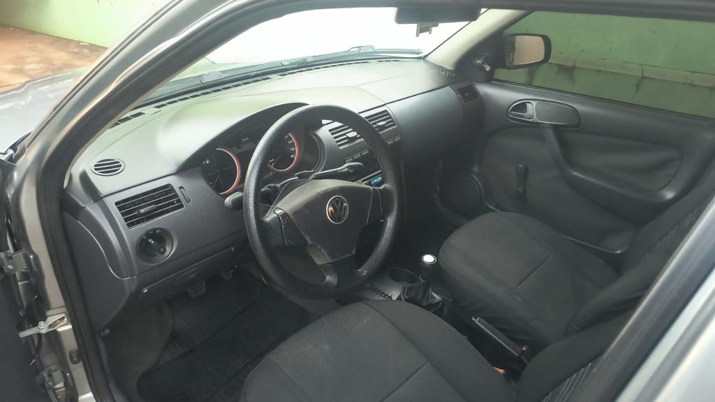 VOLKSWAGEN Gol - Foto