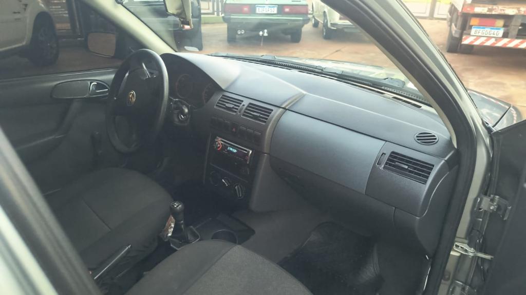 VOLKSWAGEN Gol - Foto