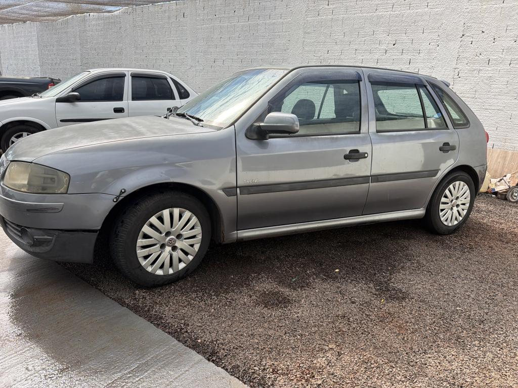 VOLKSWAGEN Gol