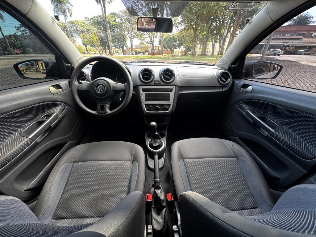 VOLKSWAGEN Gol - Foto