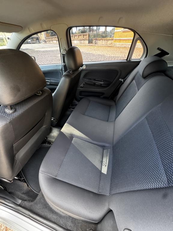 VOLKSWAGEN Gol - Foto