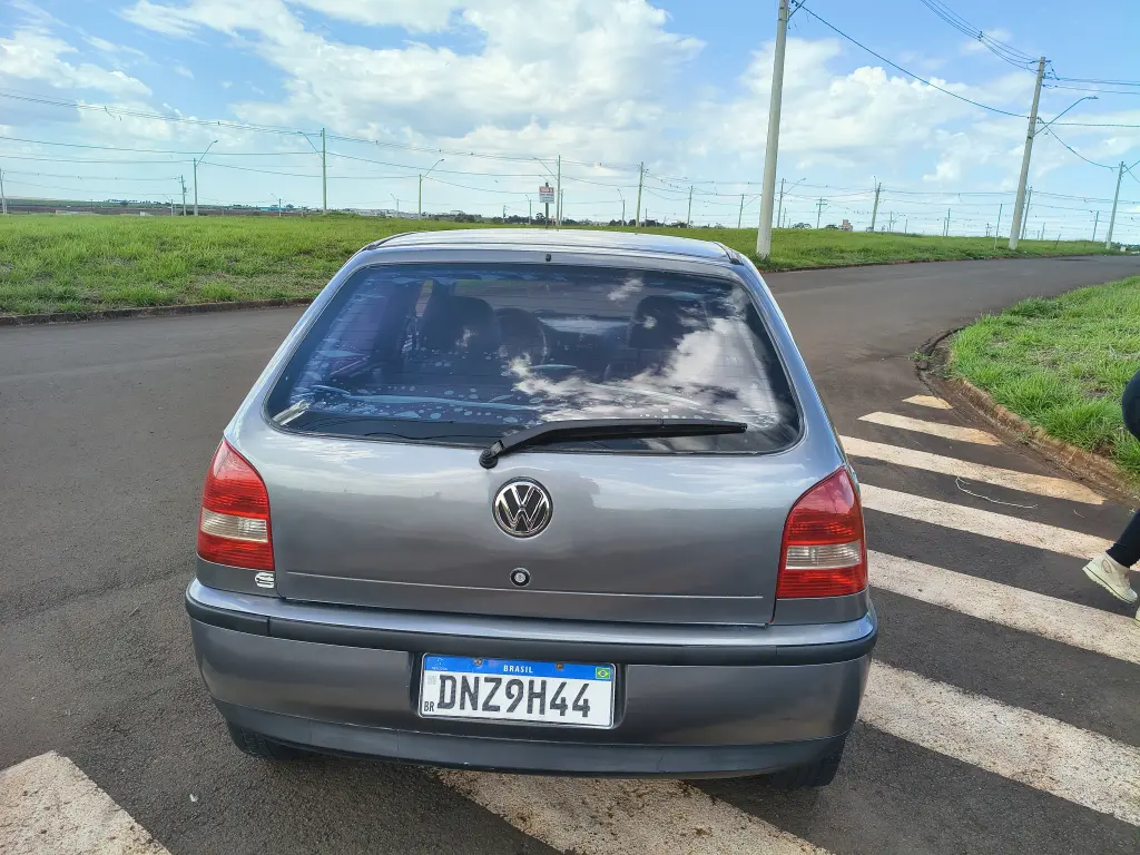 VOLKSWAGEN Gol - Foto