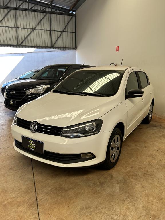 VOLKSWAGEN Gol