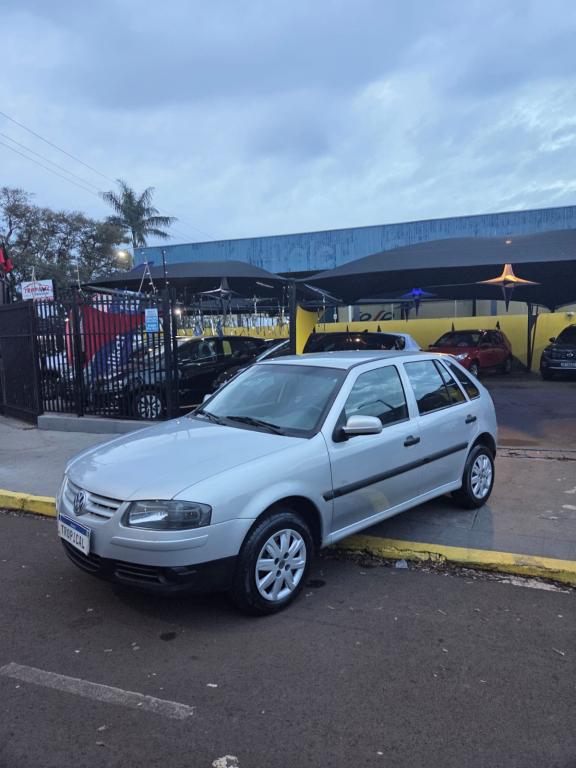 VOLKSWAGEN Gol