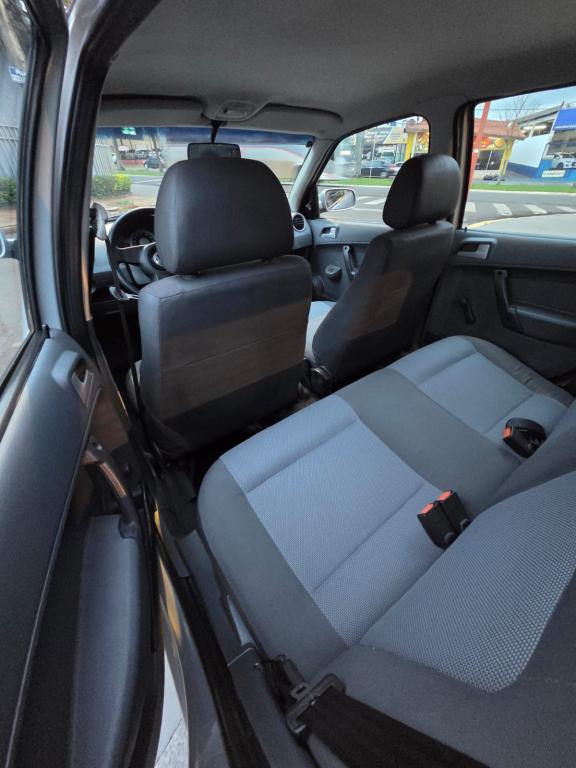 VOLKSWAGEN Gol - Foto