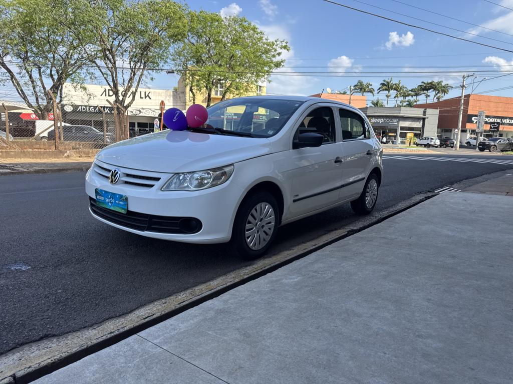 VOLKSWAGEN Gol - Foto
