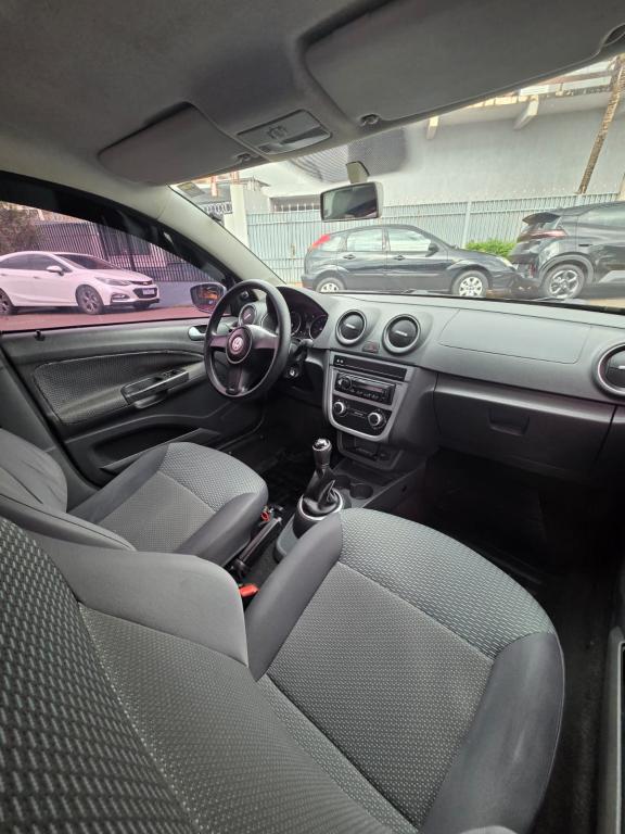 VOLKSWAGEN Gol - Foto