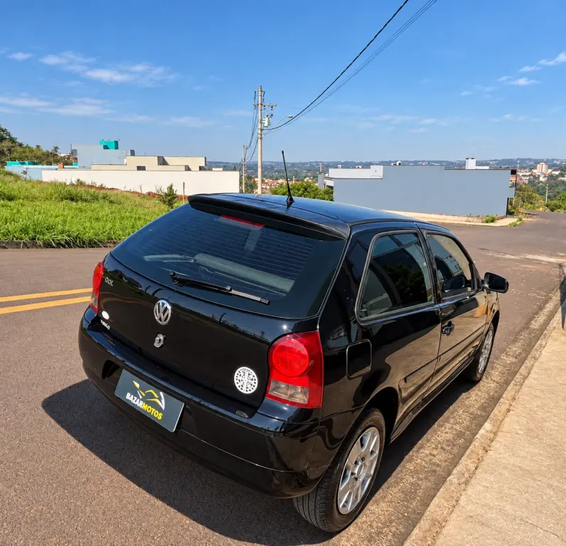 VOLKSWAGEN Gol - Foto