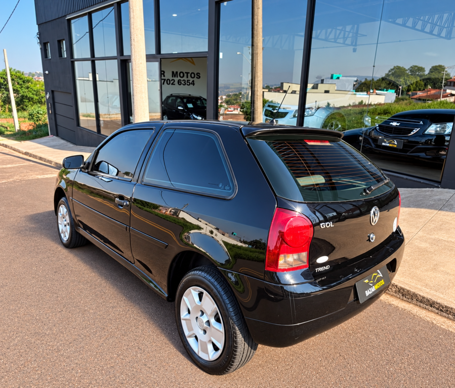 VOLKSWAGEN Gol - Foto