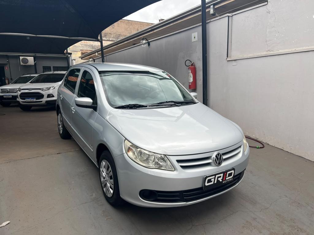 VOLKSWAGEN Gol
