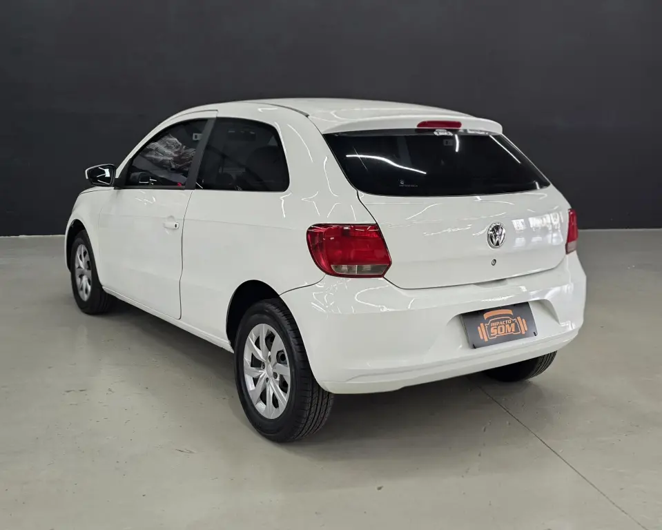 VOLKSWAGEN Gol - Foto