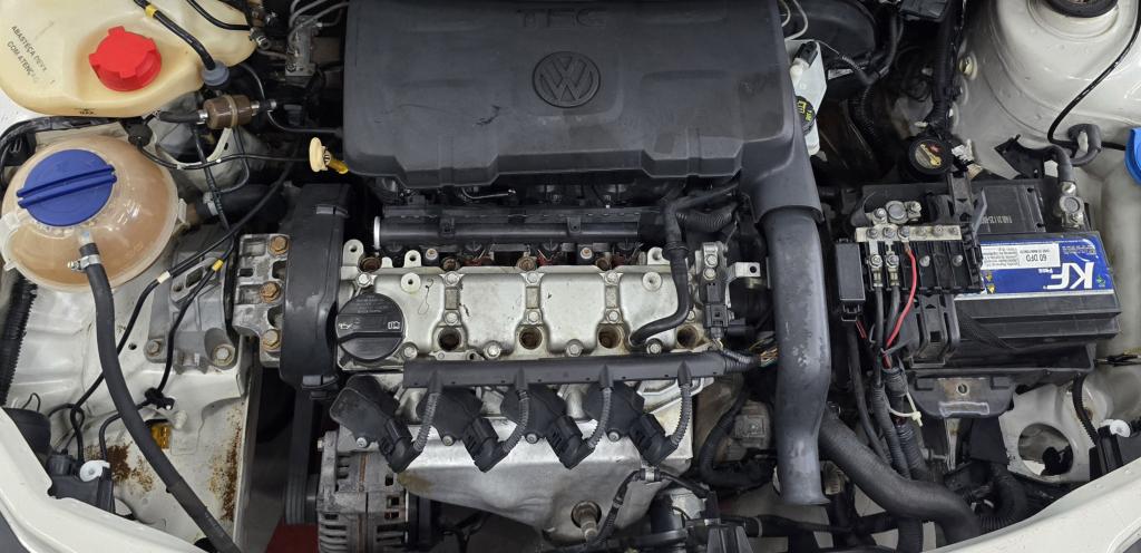 VOLKSWAGEN Gol - Foto