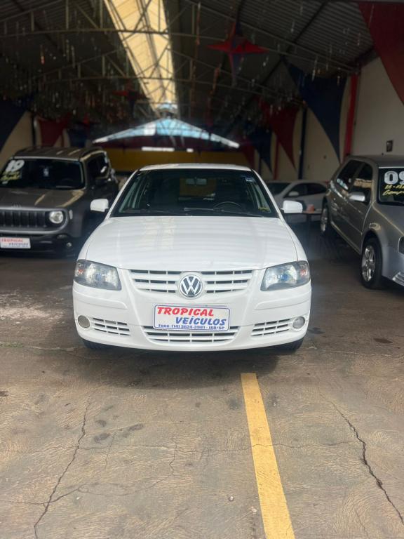 VOLKSWAGEN Gol - Foto