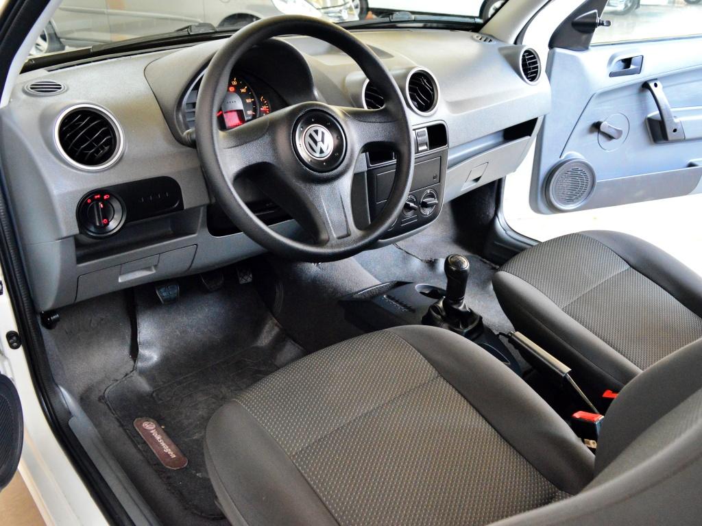 VOLKSWAGEN Gol - Foto